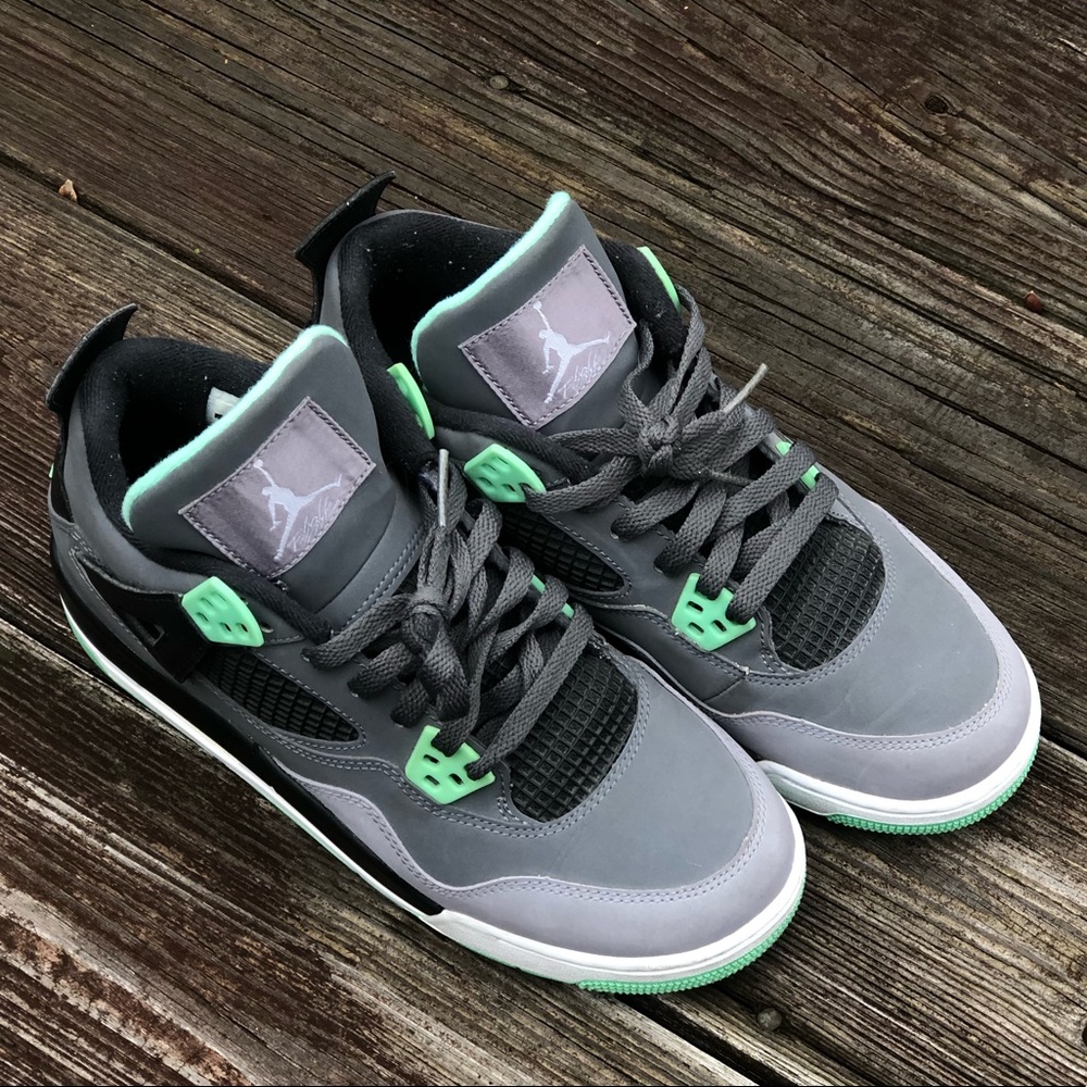 Jordan 4